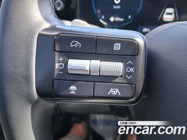 Hyundai Grandeur 2023 — ფოტო 8/20