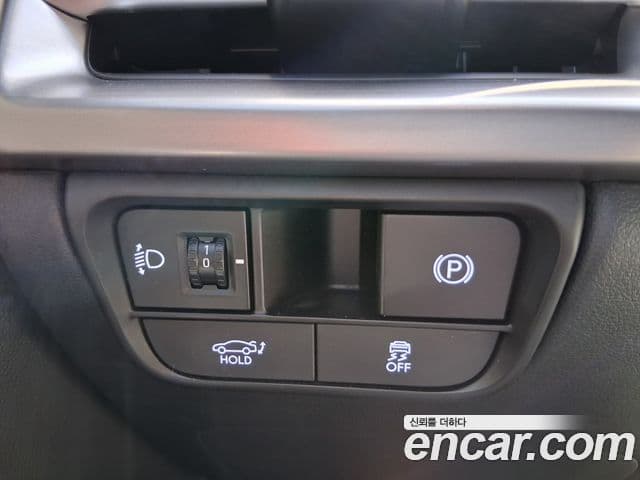 Hyundai Grandeur 2023 — ფოტო 10/20