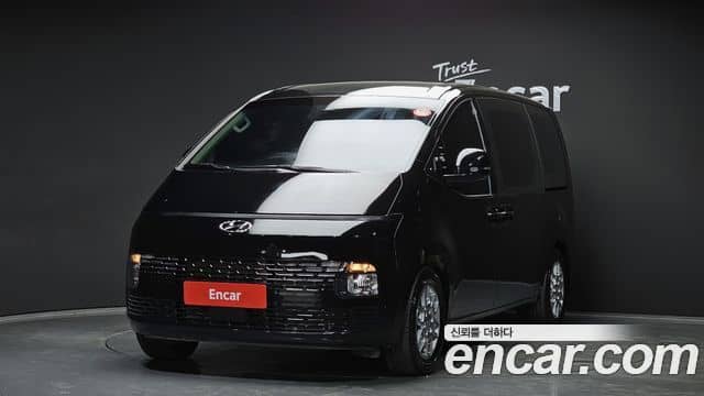 Hyundai Staria, 2023