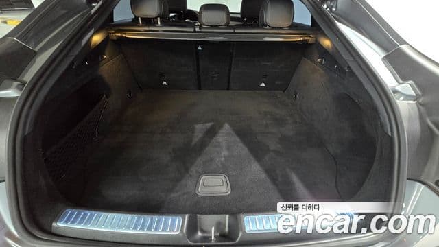 Mercedes-Benz GLC-Class 2021 — Şəkil 18/20