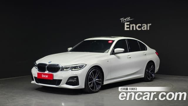 BMW 3 Series 2022 — ფოტო 1/20