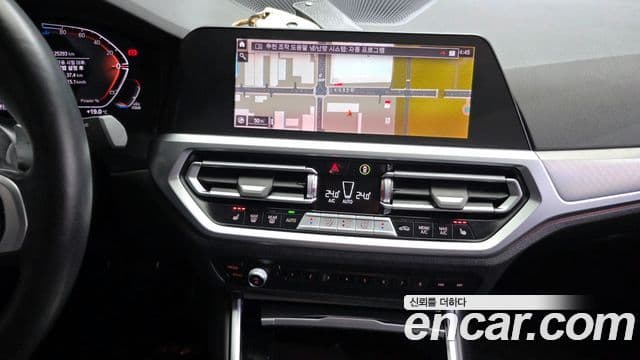 BMW 3 Series 2022 — ფოტო 20/20