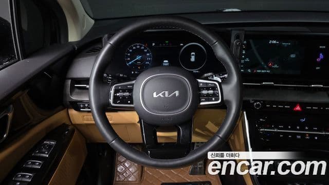 Kia Carnival 2022 — Şəkil 13/20