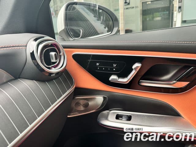 Mercedes-Benz GLC-Class 2026 — Фото 14/20