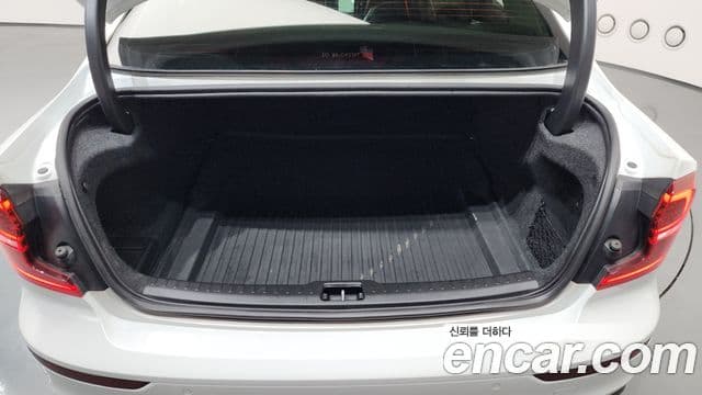 Volvo S60 2020 — фото 20 из 20