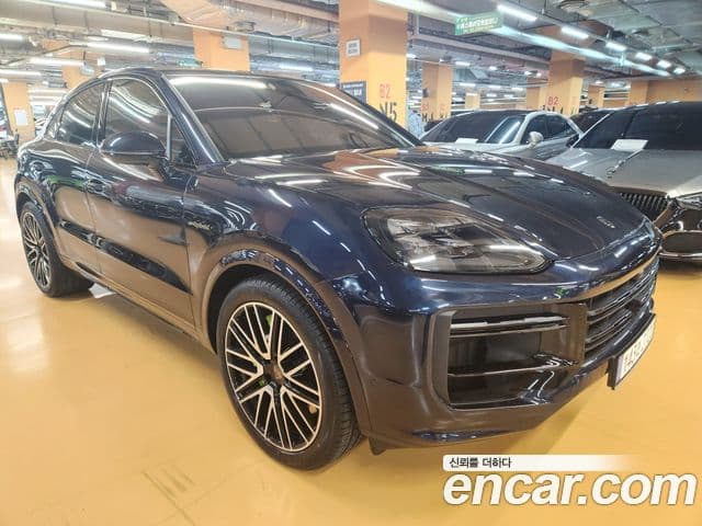 Porsche Cayenne 2025 — ფოტო 3/20
