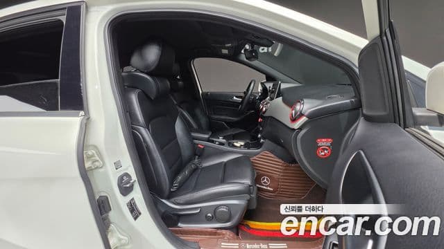Mercedes-Benz B-Class 2018 — Şəkil 3/20