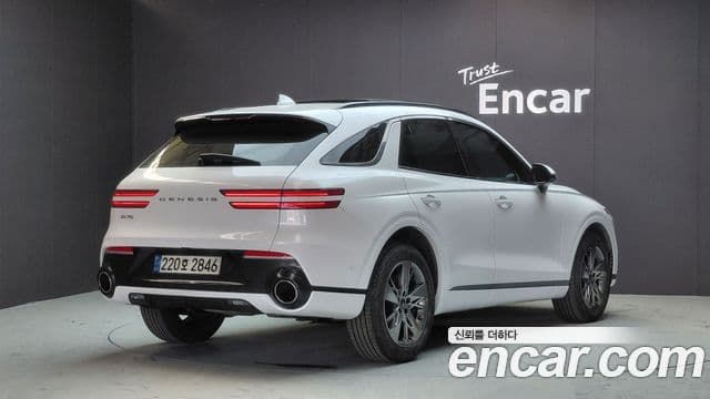 Genesis GV70 2023 — Şəkil 2/20