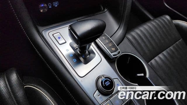 Genesis G70 2018 — ფოტო 9/20