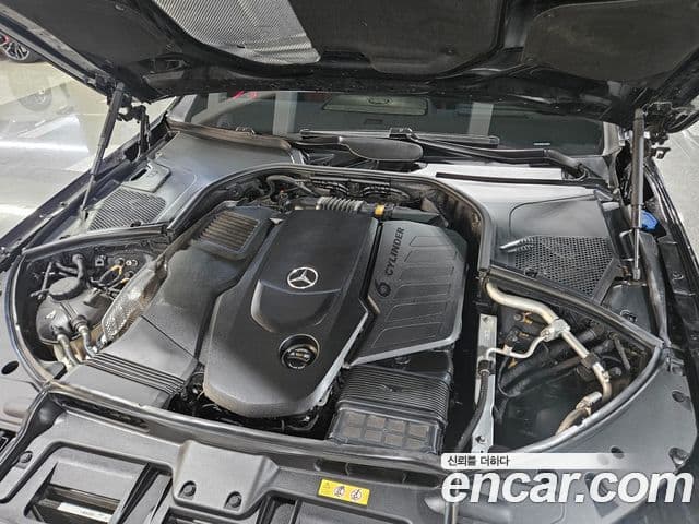Mercedes-Benz S-Class 2022 — Фото 5/20