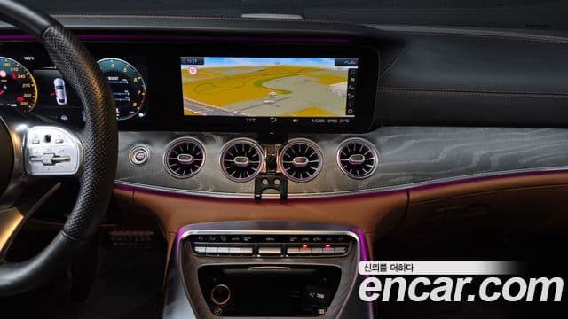 Mercedes-Benz AMG GT 2020 — Şəkil 14/20