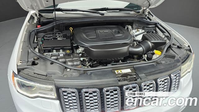 Jeep Grand Cherokee 2020 — фото 6 из 20