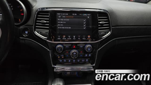 Jeep Grand Cherokee 2020 — фото 14 из 20