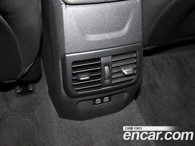 BMW 2 Series Gran Coupe 2025 — Фото 13/19