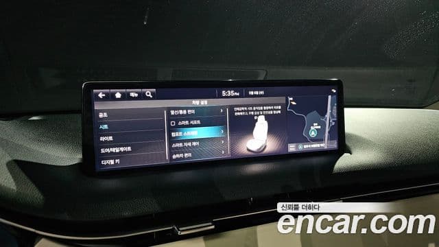 Genesis GV70 2022 — фото 20 из 20