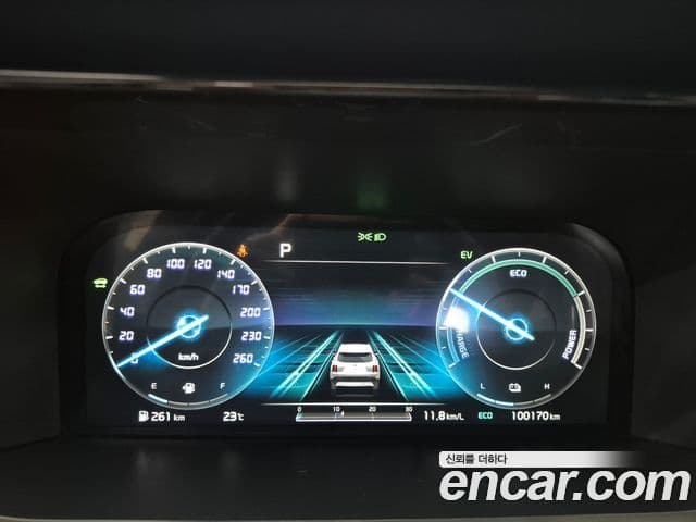 Kia Sorento 2021 — ფოტო 15/20