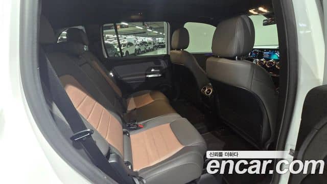 Mercedes-Benz EQB, 2023