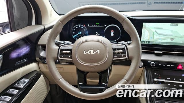 Kia Carnival 2023 — Şəkil 12/20