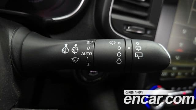 Renault Samsung QM6 2021 — Şəkil 19/31