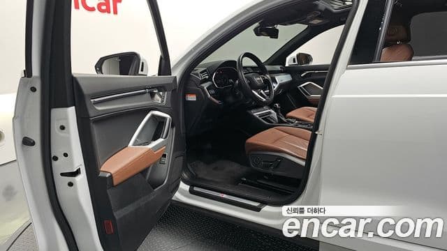 Audi Q3 2023 — Photo 10/20