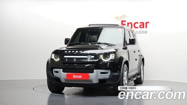 Land Rover Defender 2022 — Фото 3/20