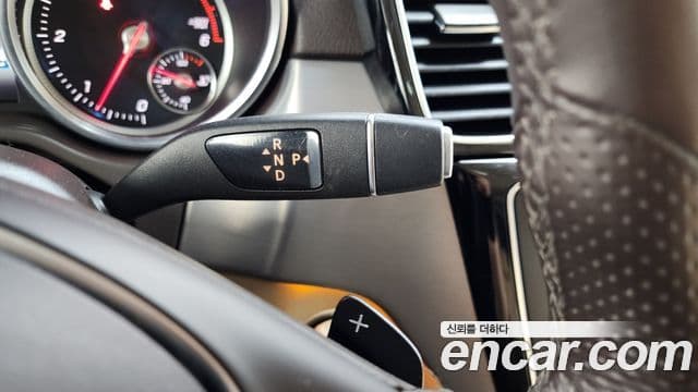 Mercedes-Benz GLE-Class 2018 — фото 9 из 20