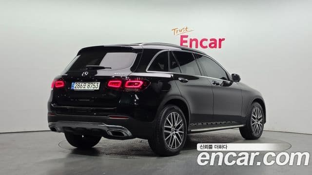 Mercedes-Benz GLC-Class 2022 — ფოტო 2/20