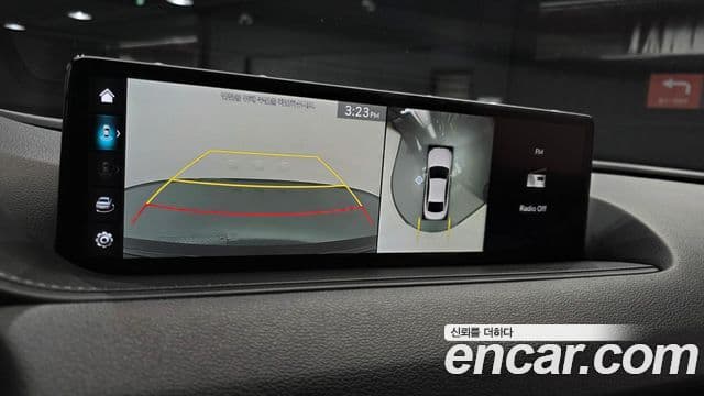 Genesis Electrified G80 2022 — фото 18 из 20