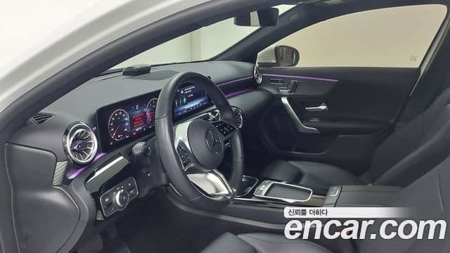 Mercedes-Benz A-Class 2024 — ფოტო 7/20
