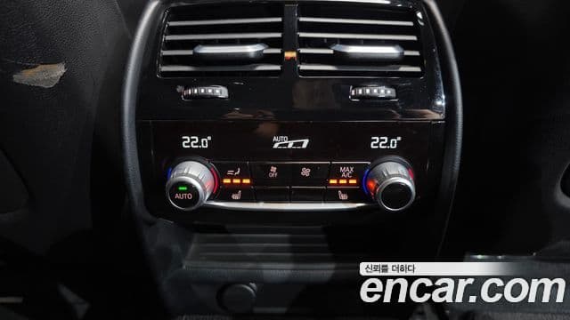 BMW 5 Series 2018 — Şəkil 16/20