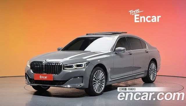 BMW 7 Series 2021 — ფოტო 1/20