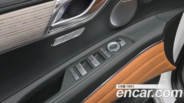 Genesis GV80 2024 — ფოტო 20/33