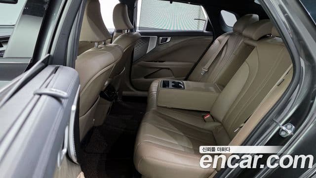 Kia K8 2021 — ფოტო 12/20