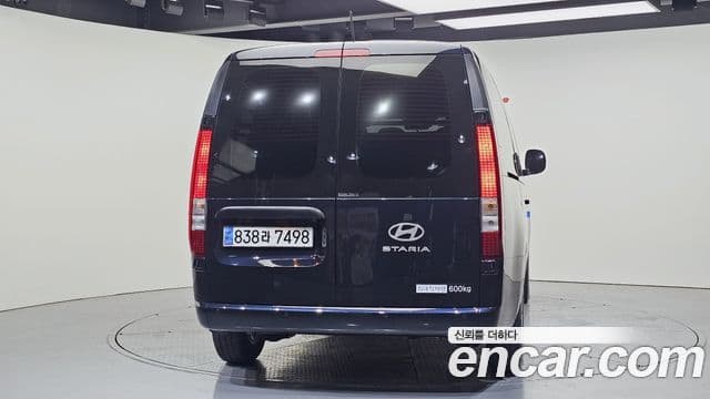 Hyundai Staria 2024 — Şəkil 4/20