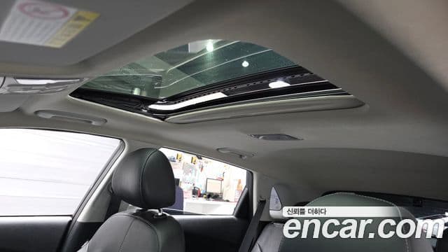 Kia Niro 2020 — ფოტო 17/20