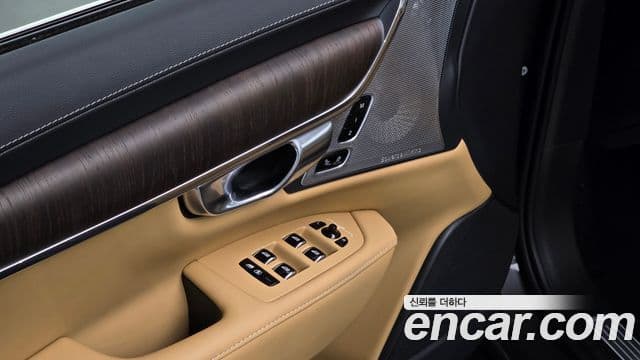 Volvo S90 2023 — ფოტო 15/20