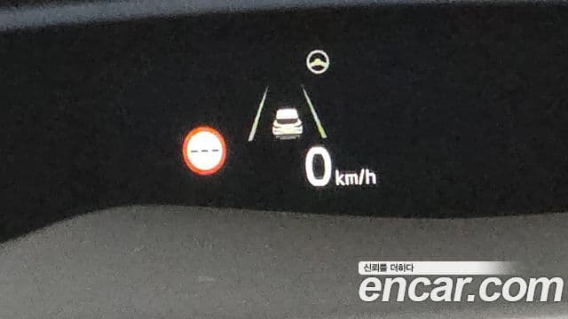 Kia Seltos 2022 — ფოტო 10/20