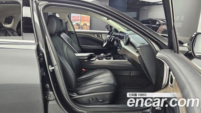 Kia K8 2022 — фото 12 из 20