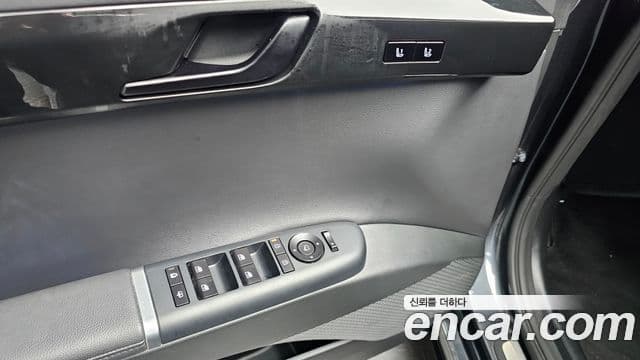 Hyundai Grandeur 2023 — фото 18 из 20
