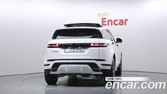 Land Rover Range Rover Evoque 2025 — Фото 4/20