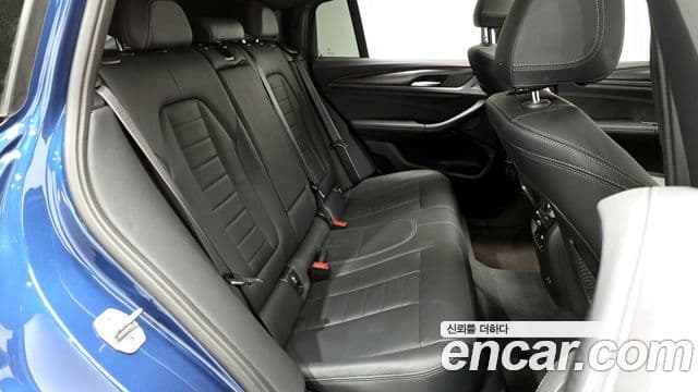 BMW X4 2023 — фото 11 из 20
