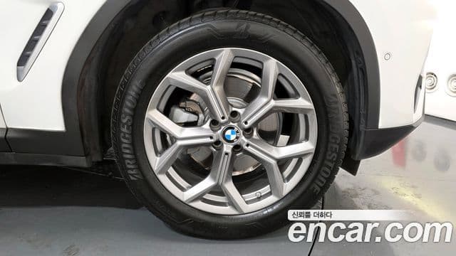 BMW X3 2022 — Şəkil 33/35
