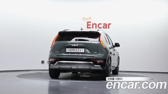 Kia Niro 2022 — фото 4 из 20