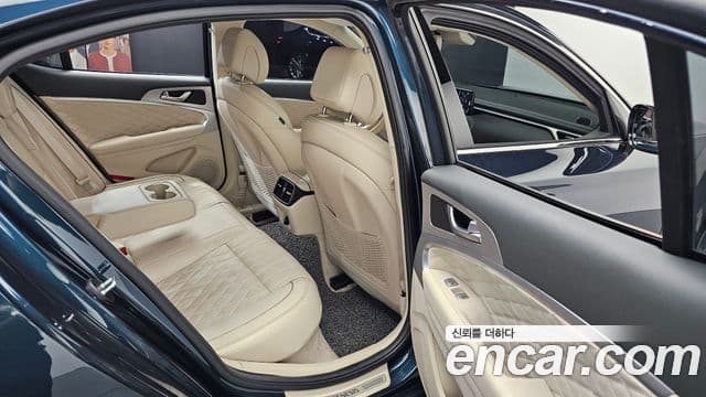 Genesis G70 2021 — фото 11 из 20