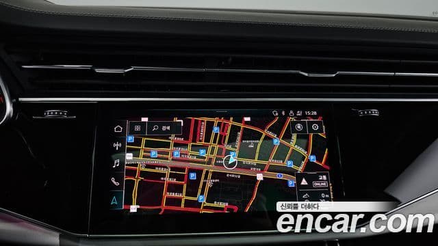 Audi Q7 2022 — фото 14 из 20