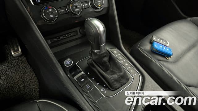 Volkswagen Tiguan Allspace 2018 — фото 9 из 20