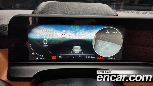 Kia Seltos 2023 — ფოტო 8/20