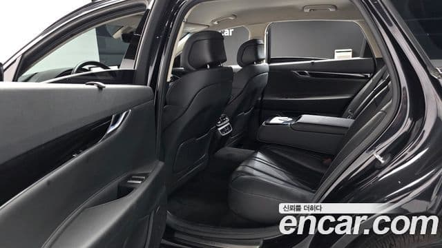 Genesis Electrified G80 2020 — Şəkil 12/20