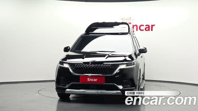 Kia Carnival 2021 — ფოტო 3/20
