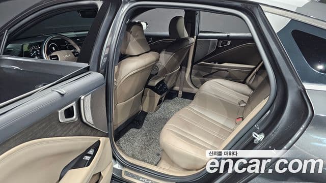 Kia K8 2021 — Şəkil 12/20